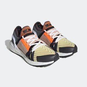 Adidas Stella McCartney UltraBoost 20 Sneakers in Light flash yellow soft powder